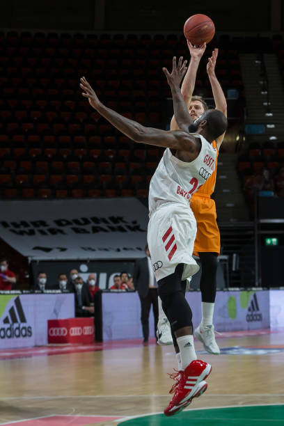 也对两大俱 也对两大俱